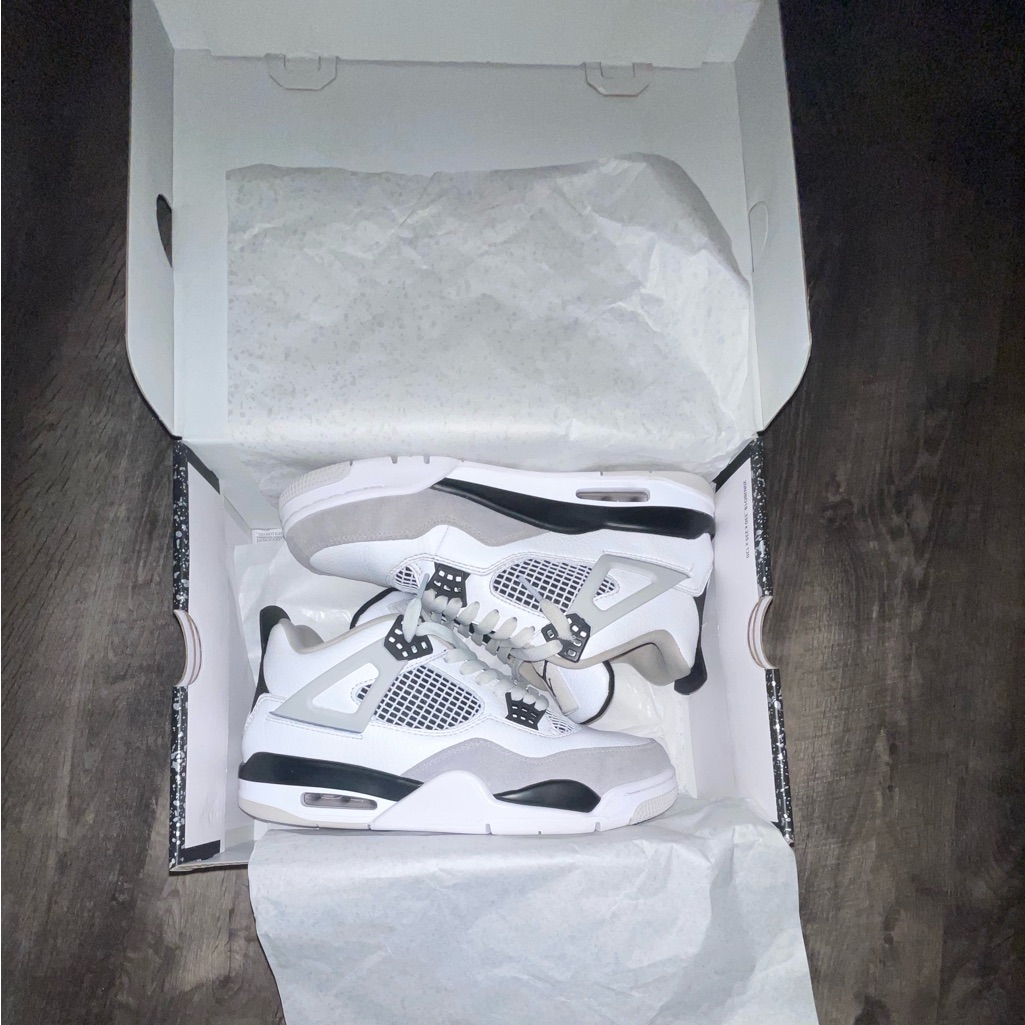 Retro 4 Military Black
